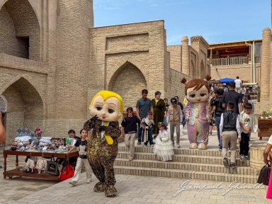2025-04-13_Uzbekistan-Antonella-1076.jpg